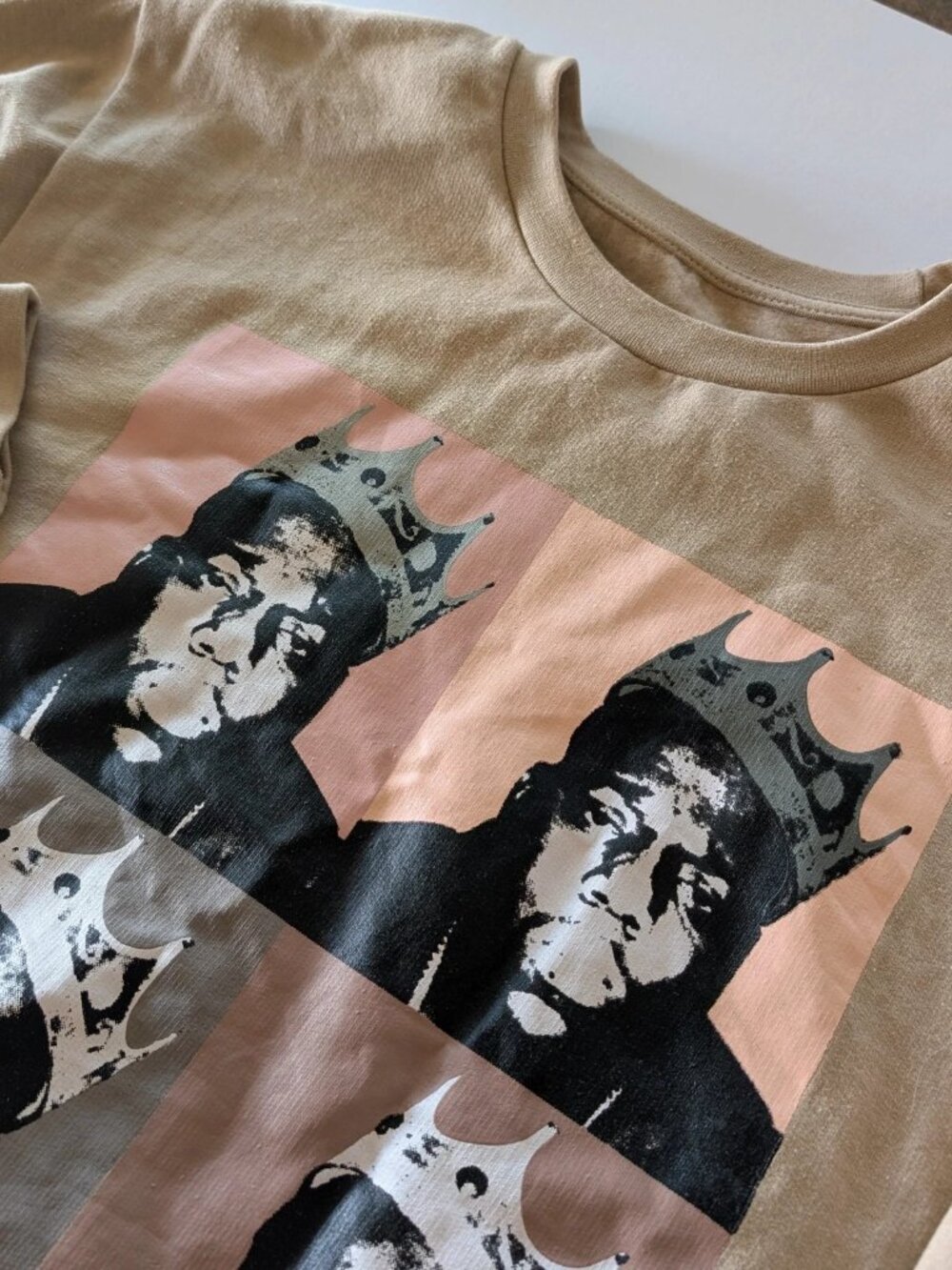Official Notorious B.I.G. Pop Art Crown Sweatshirt – Sand Tan, Men's Large